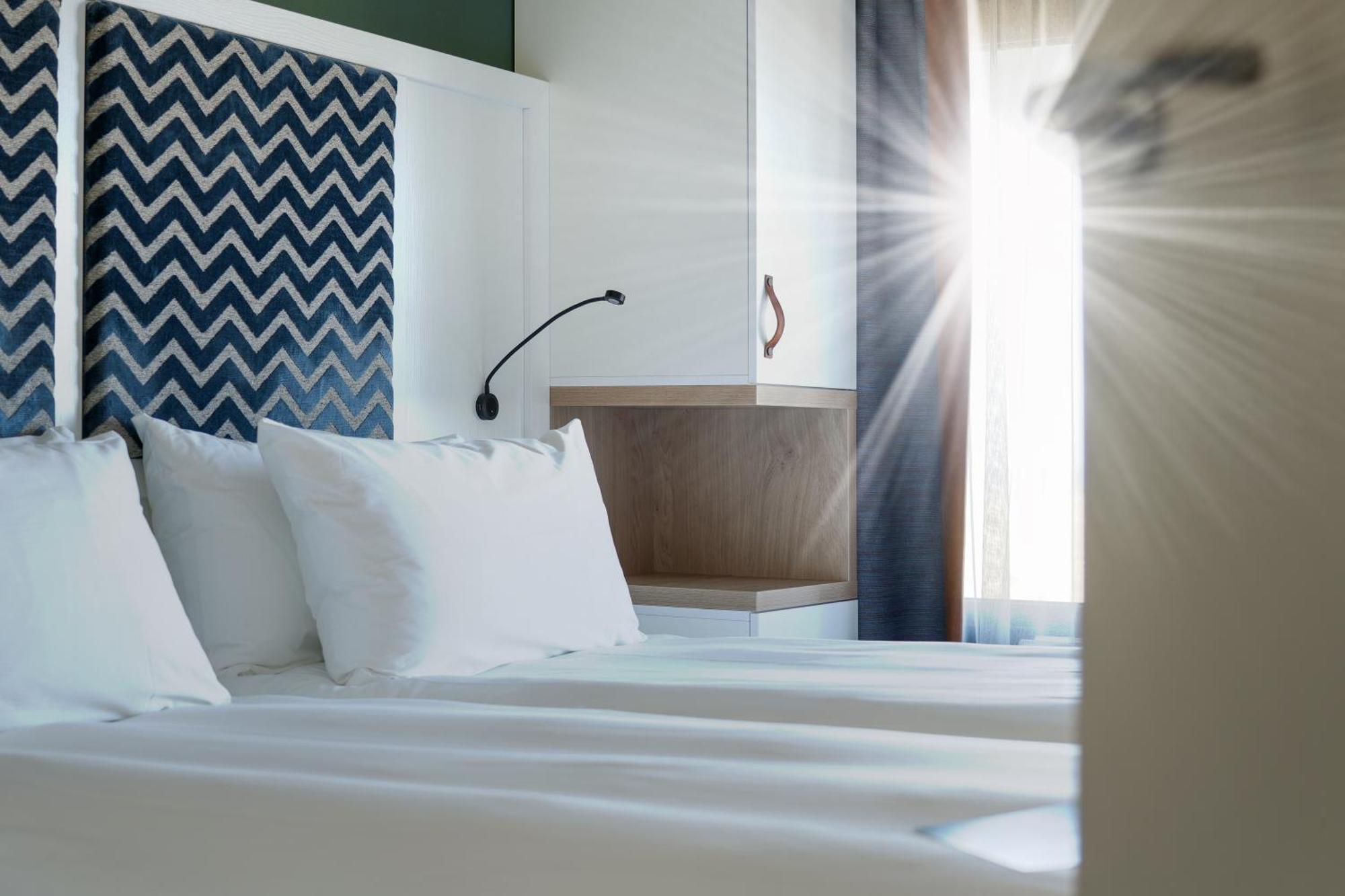 Paal 8 Hotel Aan Zee West aan Zee Bagian luar foto